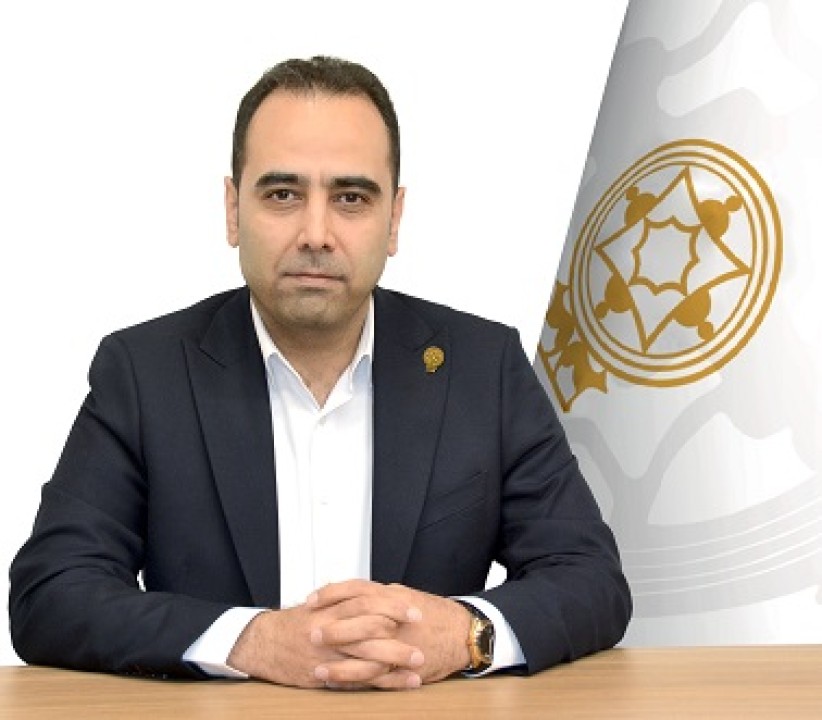 سهامداران مراقب تارهای تنیده شده در فضای مجازی باشند